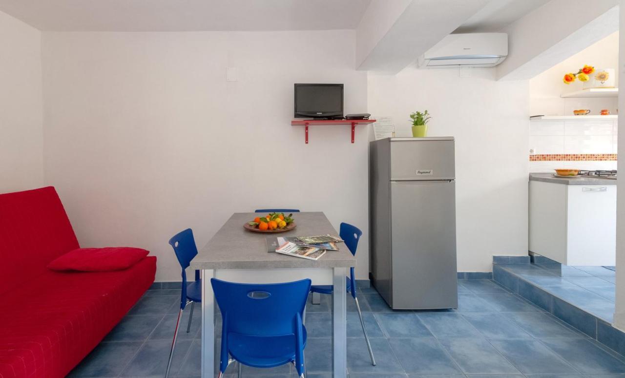 B&B Tor Di Lupo Mattinata Exteriér fotografie