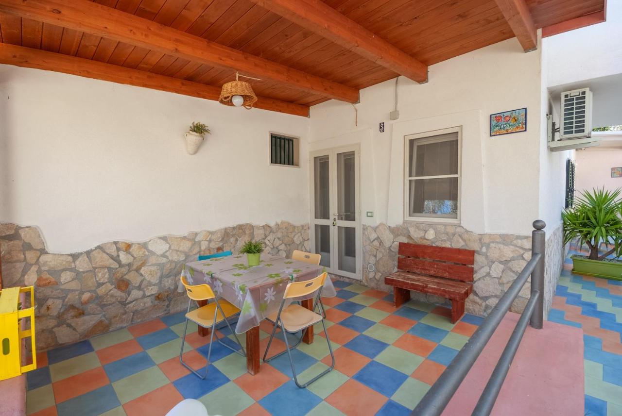 B&B Tor Di Lupo Mattinata Exteriér fotografie